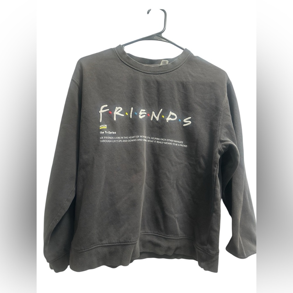 Women’s small friend h&m sweatshirt
